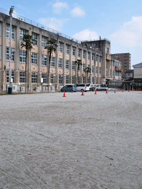 京都市立旧西陣小学校(昭和モダン建築探訪)_f0142606_1921226.jpg