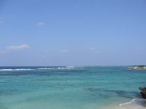 沖縄へ。_e0035344_16282840.jpg