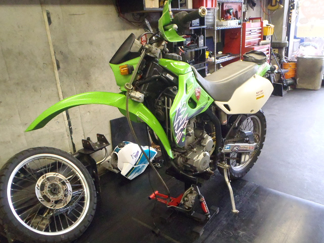 中古車情報！お手頃KLX250(*｀ε´*)ノ_c0223419_11402882.jpg