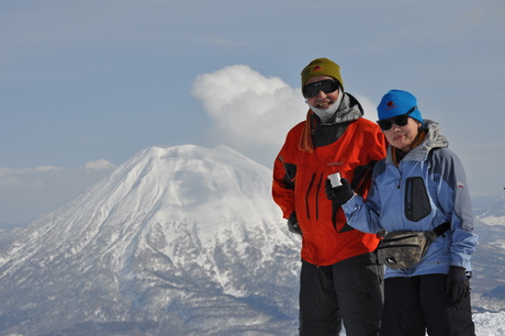 粉雪病患者たち。治らない病気を楽しむ我が仲間。_c0242406_14302022.jpg