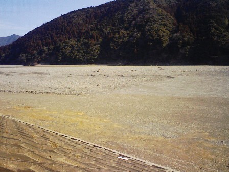 熊野川台風12号水害調査行(9) 熊野川・十津川を遡る1_f0197754_23153573.jpg