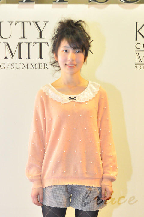 【brace】神戸コレクションレポート ヘアアレンジ来場者のフォトスナップ1_c0080367_152255.jpg