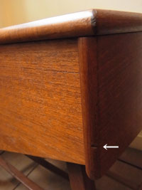 sewing table_c0139773_19151853.jpg