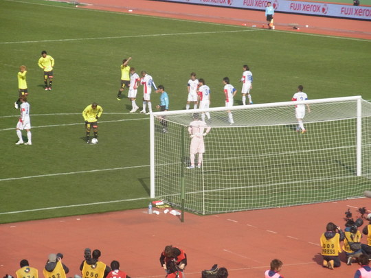 ２０１２－０２　FUJI XEROX SUPER CUP 柏２－１東京 ～負けはしたが今後が楽しみ～　【J特】_e0006700_23393348.jpg