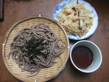 ３月１３日　　焚きおこわ・ざる蕎麦_c0067508_2131346.jpg