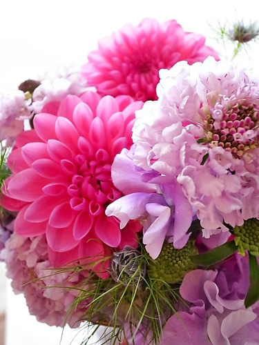 気分すっきりお花を飾りましょ♪_b0151911_9522652.jpg