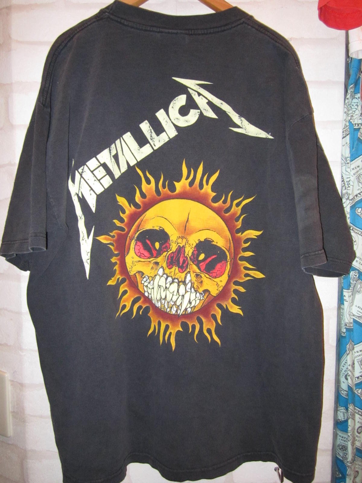 METALLICA (メタリカ) FLAMING SUN Tシャツ 94年 : 高円寺・古着 METALLICA (メタリカ) FLAMING SUN Tシャツ 94年 : 高円寺・古着
