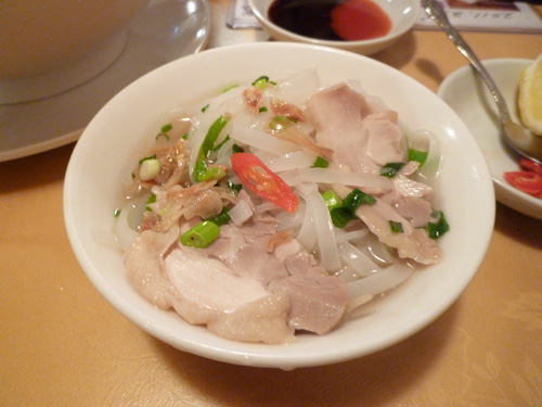 サイゴン・レストラン_c0152767_022945.jpg