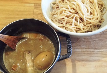 左京ラーメン⑧　つけ麺や ろぉじ、お蕎麦のようなラーメン？_b0067283_1642108.jpg