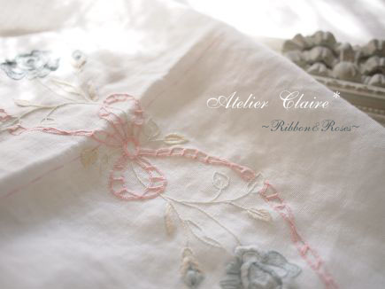 Ribbon&Rosesのテーブルクロス～パンチワークを施す～_a0157409_10175328.jpg