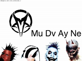 美品 MUDVAYNE マッドヴェインＴシャツtt264 バンドTの