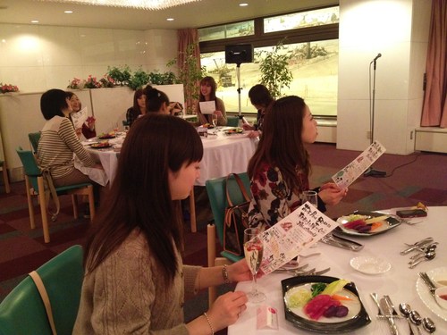 苗場女子会✩フレンチ ディナーパーティー!!!_c0151965_19144393.jpg