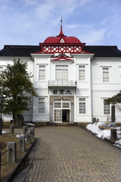 荘内神社（宝物殿）　：　 旅市　「庄内ひな街道おひなさまめぐり」（山形県鶴岡・酒田）_d0114093_16491693.jpg