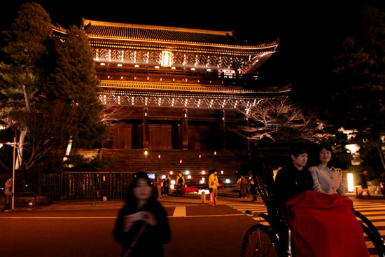 京都東山 花灯路2012_e0048413_22573999.jpg