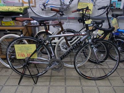 ビアンキ 1885 ロードバイク入荷”_e0140354_1840320.jpg