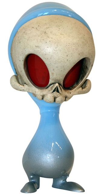 Indigo Fade 9-inch Skelve by K. Olivas & B. Peters_e0118156_20124611.jpg