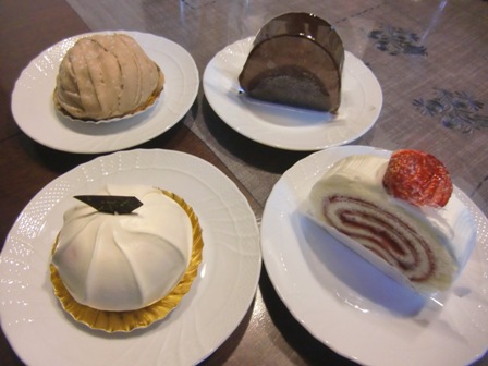 久々のケーキ_f0178060_2334991.jpg