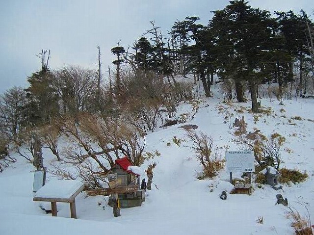 2012.3.16  山スキー剣山_c0219866_18122015.jpg