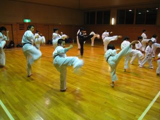 c0118332_2342172.jpg