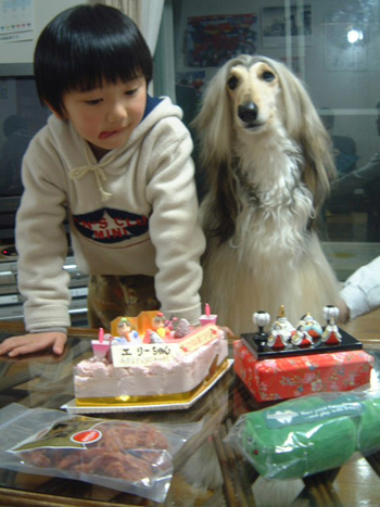 Ｈａｐｐｙ　Ｂｉｒｔｈｄａｙ　Ｅｌｌｉｅ♪_a0018671_331295.jpg