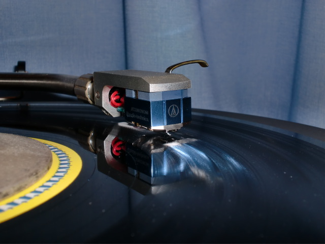 AT33MONOMoving Coil Cartridge | Audio-Technica