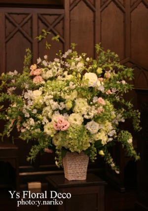 教会への祭壇装花　メールのお返事について_b0113510_2328935.jpg