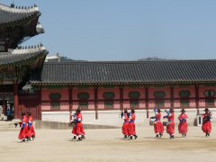 景福宮の王宮守門将交代儀式_f0019247_16383197.jpg