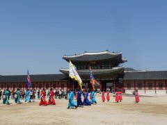 景福宮の王宮守門将交代儀式_f0019247_1638512.jpg