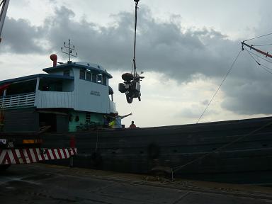 a0165963_0332238.jpg