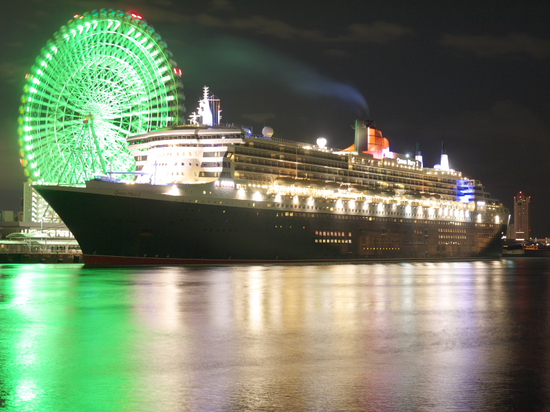 Queen Mary 2_d0217053_0331855.jpg