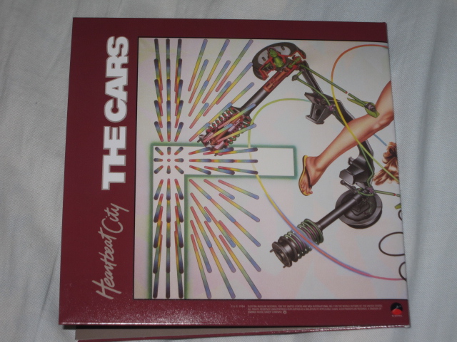 THE CARS / HEARTBEAT CITY (紙ジャケ)_b0042308_0233124.jpg
