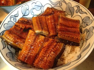 3月20日、鰻丼、サラダ、かき玉汁_e0227385_2123516.jpg