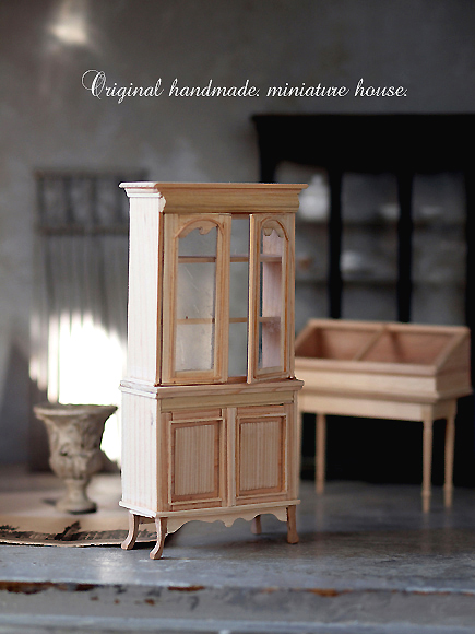 miniature* ショーケース棚_e0172847_17241160.jpg
