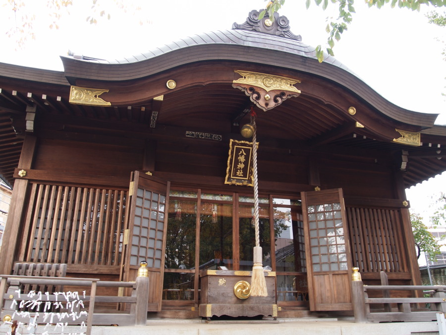 田端八幡神社 (北区田端2丁目)_e0163471_1735261.jpg