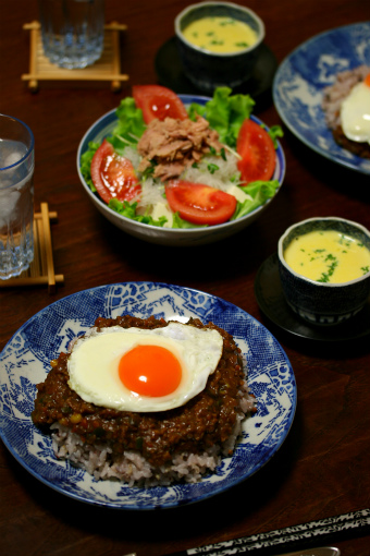 3/22のちゃぶ台晩ごはん（雑穀ドライカレー）_c0228578_1956291.jpg