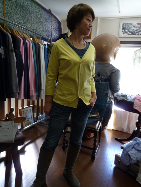 フルーツ染め七分袖カーディガン入荷♪_d0108933_18352544.jpg