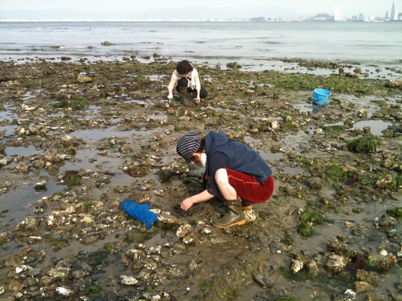 2012/3/23   能古島に潮干狩りシーズン到来！_f0201157_21525319.jpg