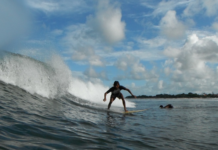 SANUR REEF 21/march/2012 nami size 2,3fit surfing with kadek_c0227872_037393.jpg