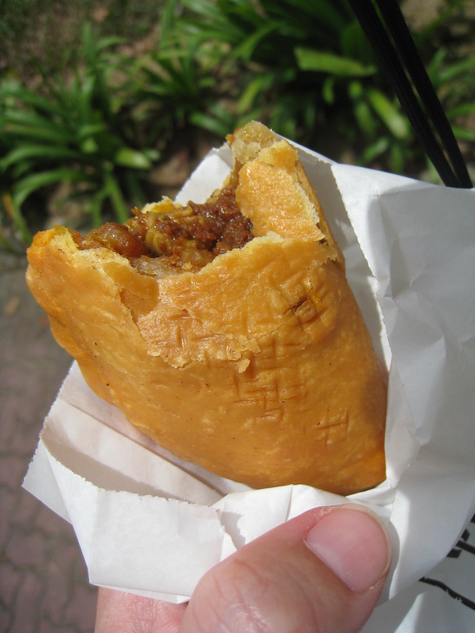 Tip Top Curry Puff@アンモキオ_c0212604_1565839.jpg