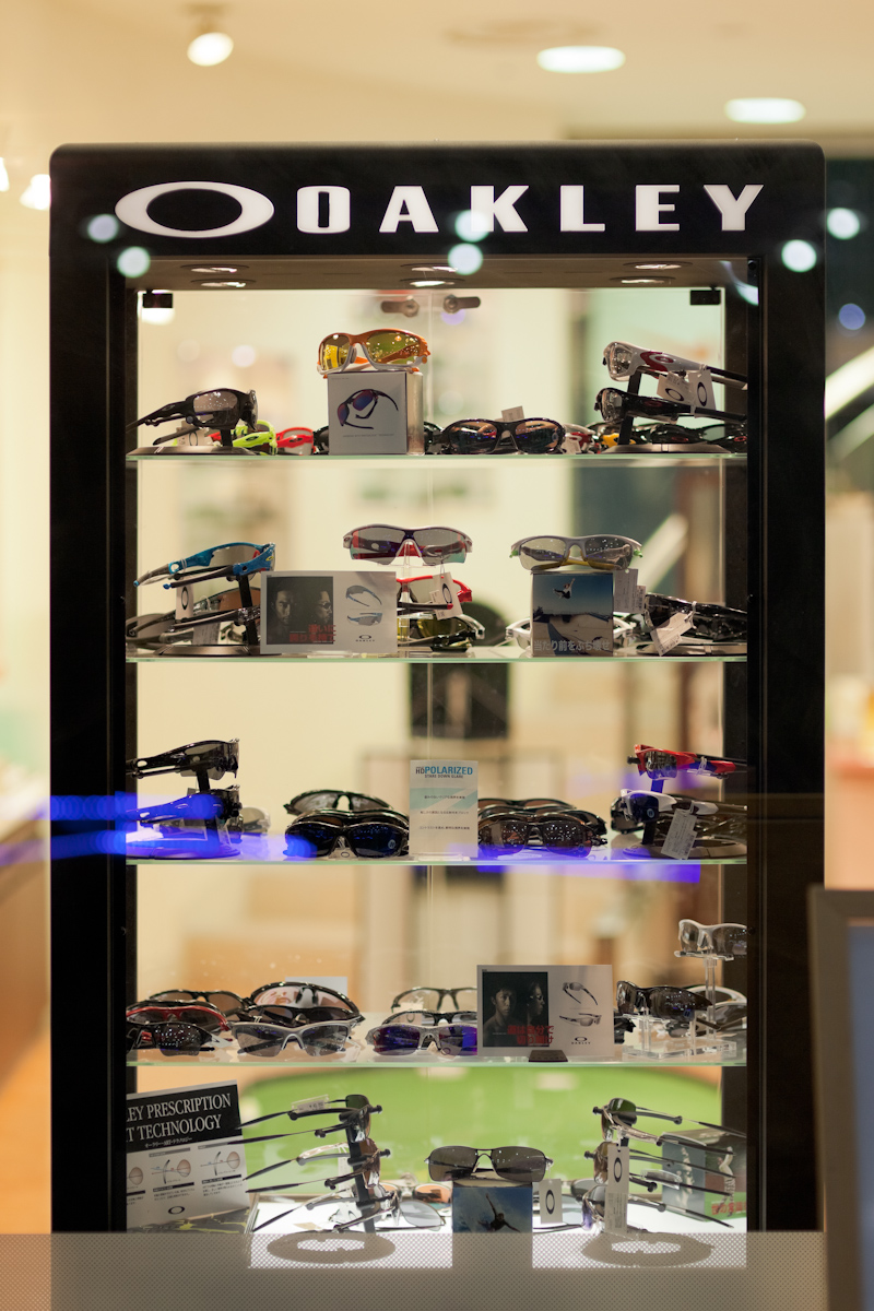 OAKLEY_b0213320_2136632.jpg