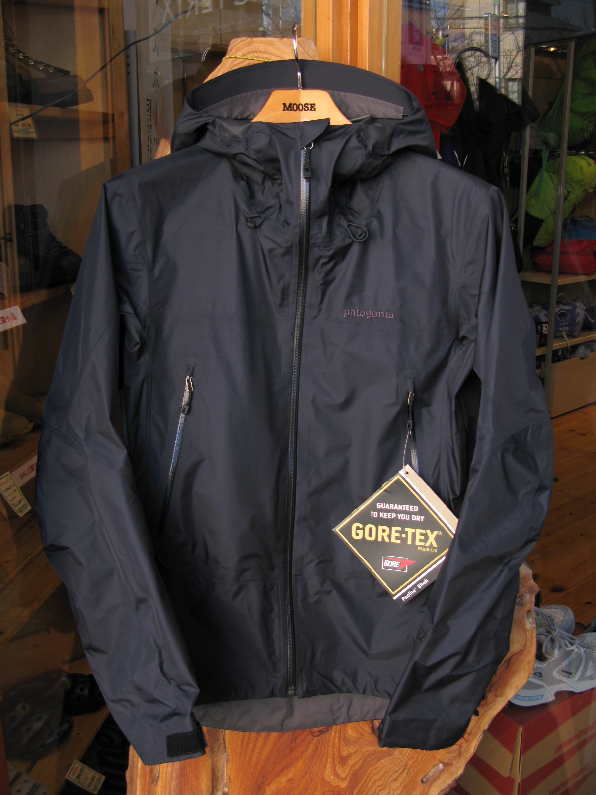 Patagonia Super Cell Jacket : OUTDOOR SHOP MOOSE ブログ