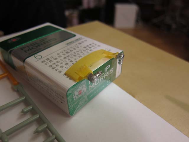 バンダイ1/48「しんかい6500」制作 超お薦め 驚きのメッキシルバー塗装_c0166765_19182347.jpg