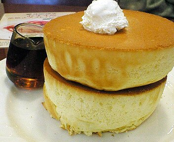 八王子京王堀之内 星乃珈琲店 の分厚い スフレパンケーキ と オムライスを食べた Chokoballcafe