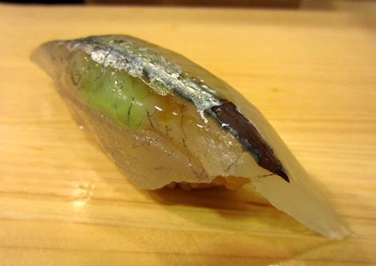 驚愕の鮨屋 in 福島区_b0118001_9523266.jpg