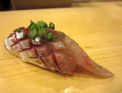 驚愕の鮨屋 in 福島区_b0118001_9524544.jpg