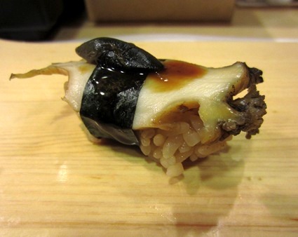 驚愕の鮨屋 in 福島区_b0118001_9534860.jpg