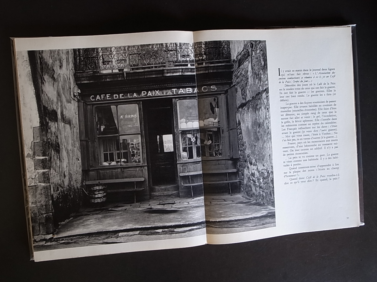 LA FRANCE DE PROFIL / Claude Roy (Text) and Paul Strand