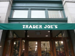 お買い物～♪　Trader Joe\'s_c0089360_23153234.jpg