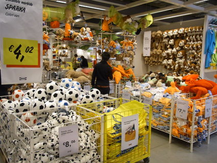 新じゃがミートボール♪トマト煮込み☆ IKEA_b0246303_145370.jpg