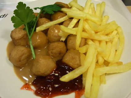 新じゃがミートボール♪トマト煮込み☆ IKEA_b0246303_22364560.jpg
